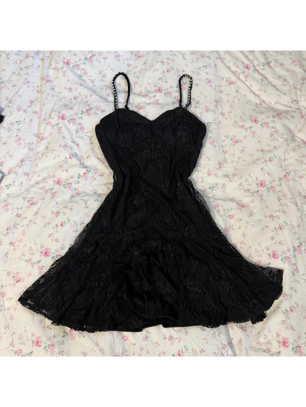 Altar’d State black lace dress - Picture 1 of 4